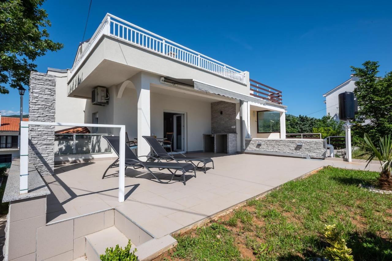 Apartments Omorfia Kraljevica Exterior foto